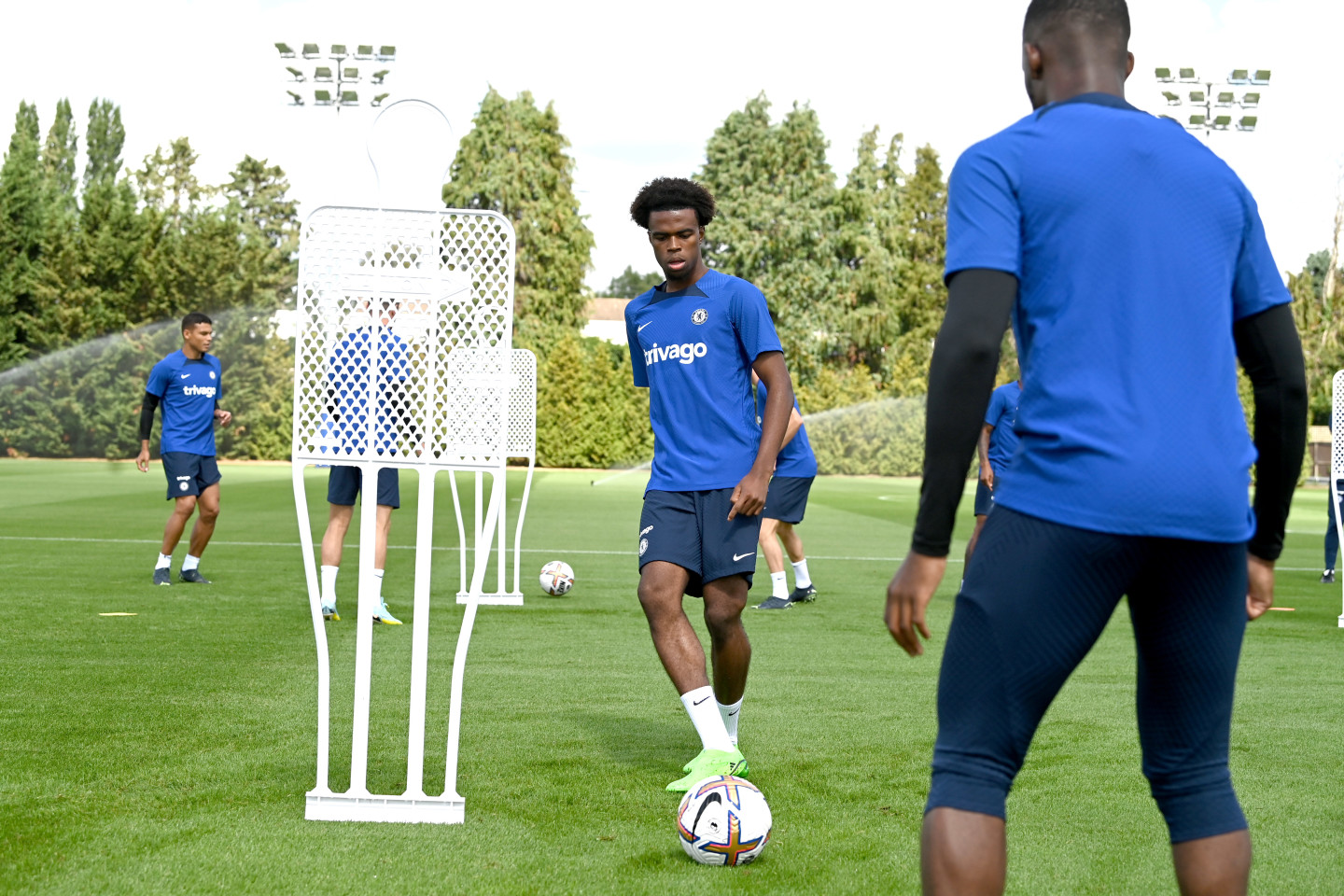 Gallery Chukwuemeka s first Chelsea training session News
